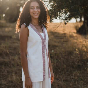 Mayya vest white